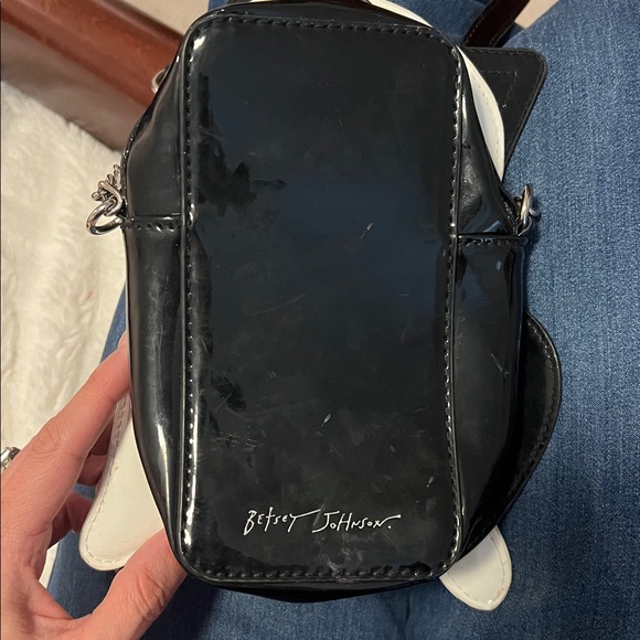 Betsy Johnson glow in the dark cat bag wearing ghost - Picture 5 of 7